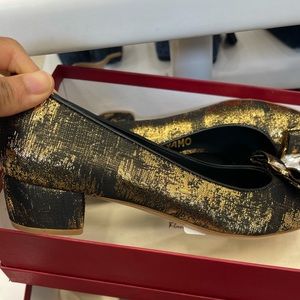 Luxury Black and chrome gold dress shoe